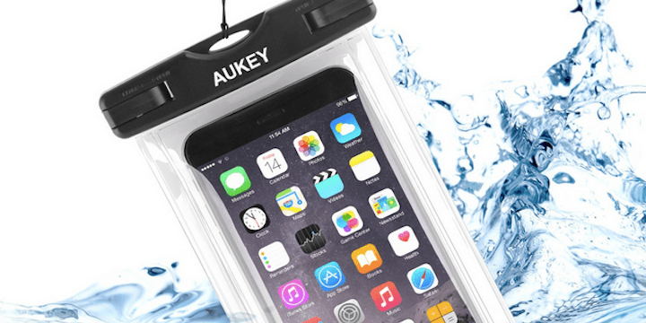 Las 5 mejores fundas para llevar tu smartphone a la playa