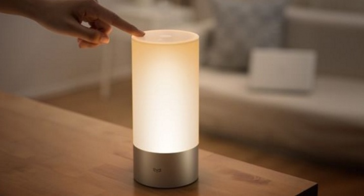 Review: Xiaomi Yeelight Bedside Lamp, déjate sorprender con la lámpara de Xiaomi