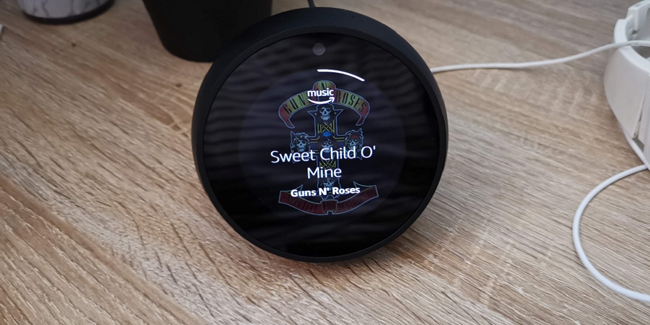 Cómo ver la cámara del Amazon Echo Spot desde el móvil