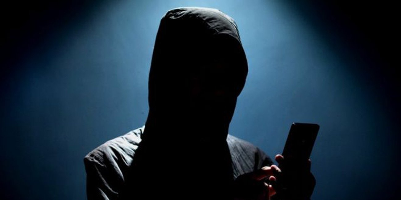 ¿Qué pueden saber con mi número de teléfono en Internet?