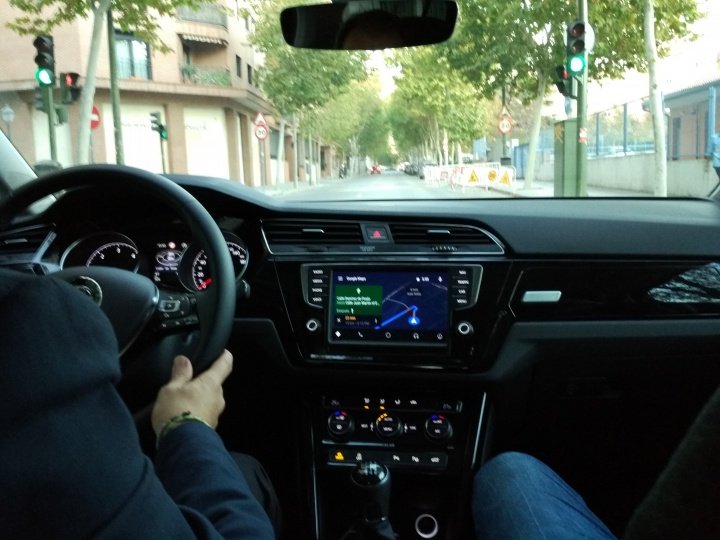 Apple CarPlay y Android Auto en el nuevo Volkswagen Touran, impresiones