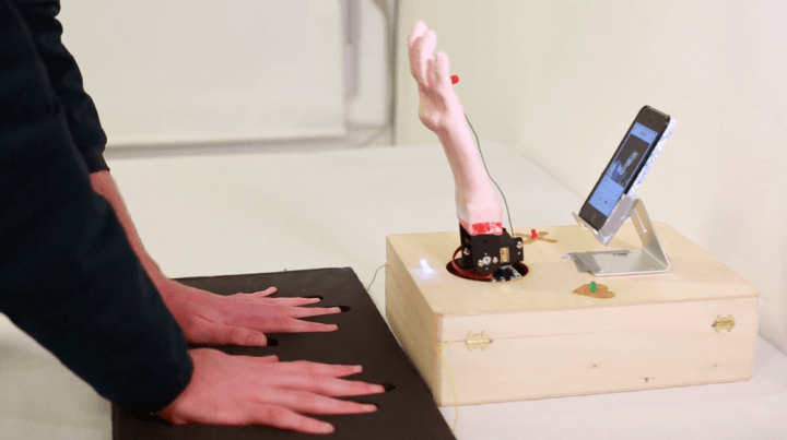 Tinder bot, el robot que te ayudará a encontrar el amor en Internet