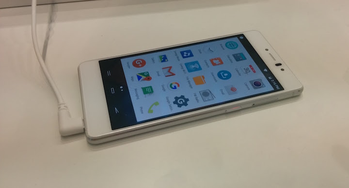 Energy Sistem Pro 4G Pearl y Navy: Especificaciones y precio