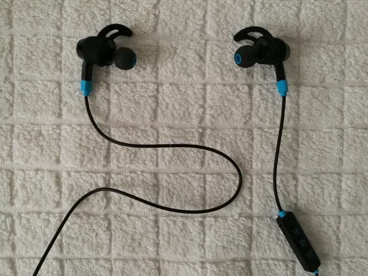 Review: Mixcder Flyto, unos auriculares deportivos cómodos y de calidad