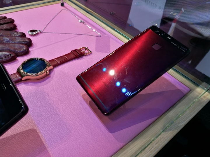 Huawei P9 llega en colores rojo y azul