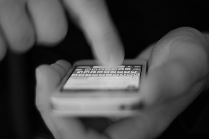2,4 millones de usuarios afectados por estafa de WhatsApp y SMS Premium