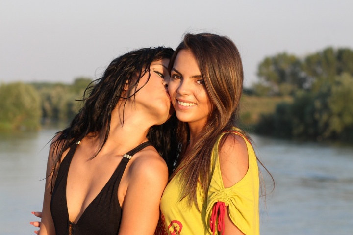 WELOV, la app para ligar en grupos con intereses mutuos