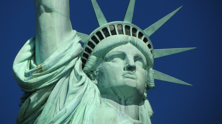 Estados Unidos mirará tus redes sociales antes de entrar en el país