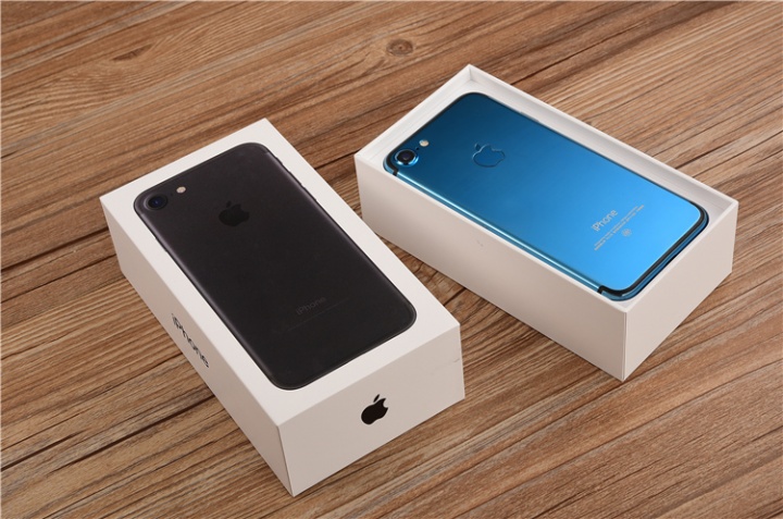 Imagen - Se filtran unas fotografías de un iPhone 7 azul metálico