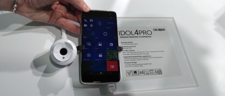 Imagen - Alcatel lanza Idol 4 Pro, un smartphone con Windows 10 muy atractivo