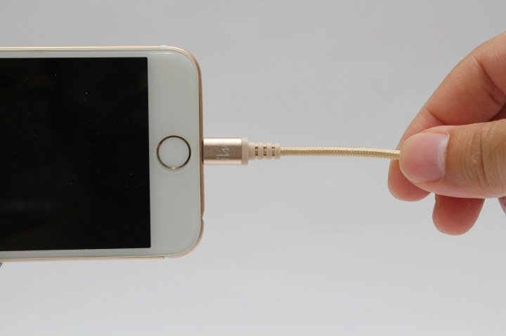 Imagen - iPhone abandonaría el cargador Lightning por USB Type-C en 2019