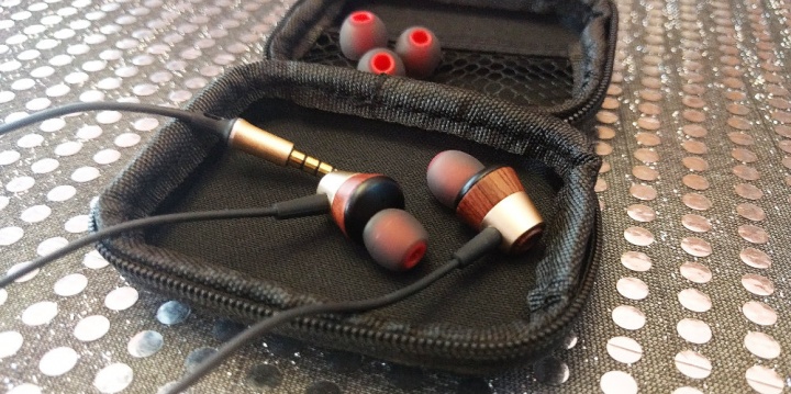 Imagen - Review: Audbos DB-02, unos auriculares con buen sonido y acabados en madera
