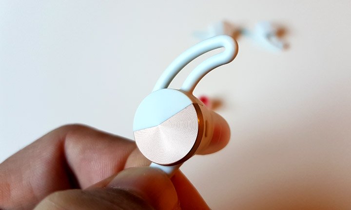 Imagen - Review: Fitbit Flyer, unos auriculares inalámbricos mimados en todos sus detalles