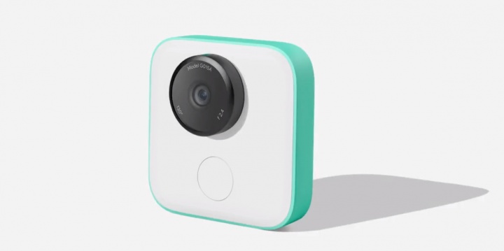 Google Clips, la cámara inteligente que saca fotos por sí