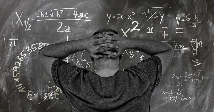 “6 ÷ 2 (1 + 2) = ?", el problema matemático en Instagram que "está matando Internet"
