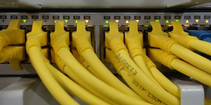 Cómo mejorar y aumentar las prestaciones de tu router con switches