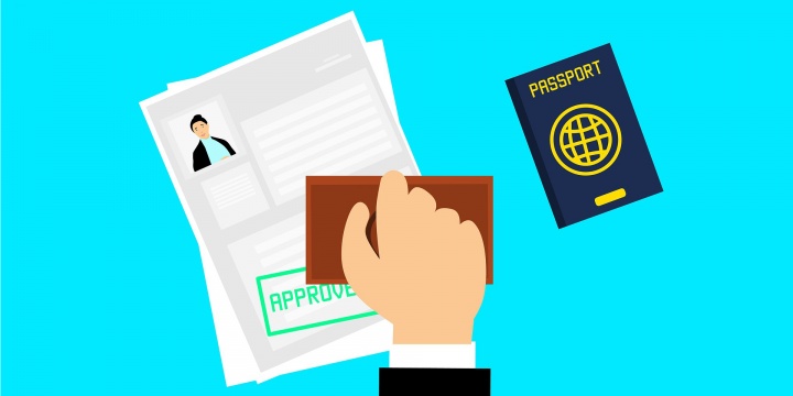 Venden copias de pasaportes de españoles en la Deep Web por menos de 10 euros