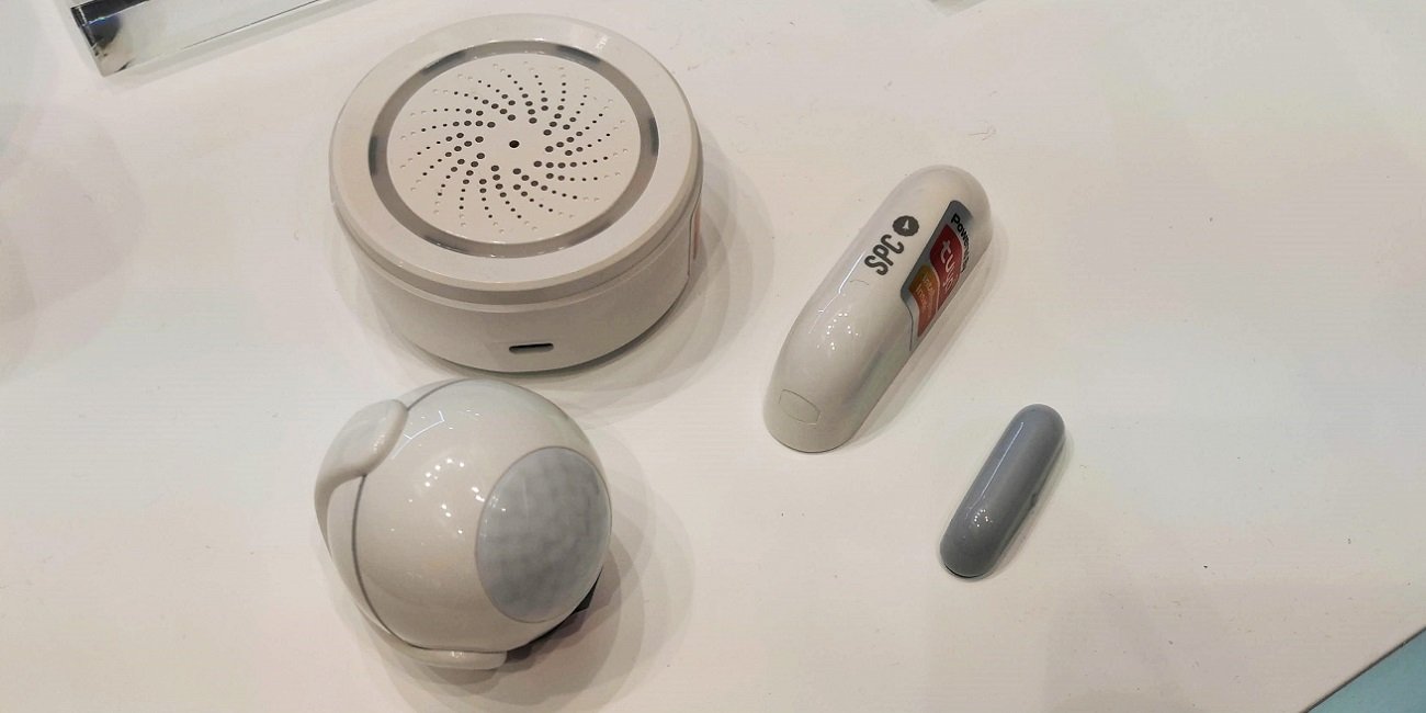 SPC Starter Kit: sensor de movimiento, apertura de puertas y alarma para la smart home