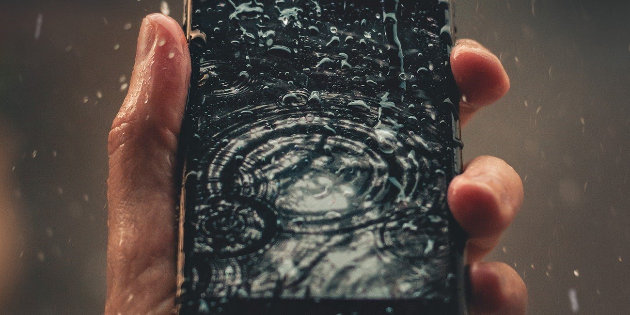 Yoigo lanza un seguro para proteger los smartphones de sus clientes