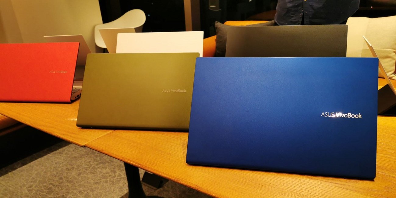 Asus VivoBook S14 y S15: pantalla secundaria ScreenPad 2.0, WiFi 6 y diseño metálico