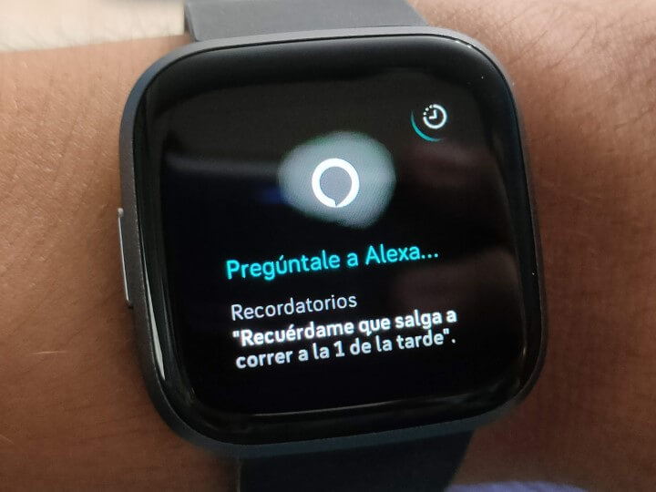 Imagen - Review: Fitbit Versa 2, el smartwatch para deportistas con Alexa como protagonista