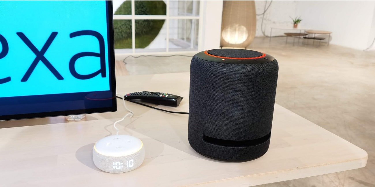 Amazon Echo Studio y Echo Flex llegan a España: precio y disponibilidad