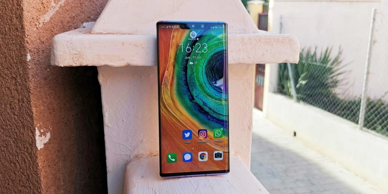 Review: Huawei Mate 30 Pro, un smartphone extraordinario si le instalas las apps de Google