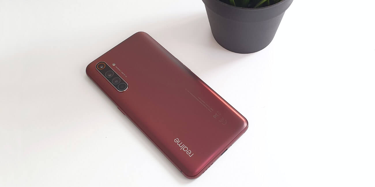 Probamos el Realme X50 Pro 5G: carga rápida de 65 W, pantalla a 90 Hz y conectividad 5G