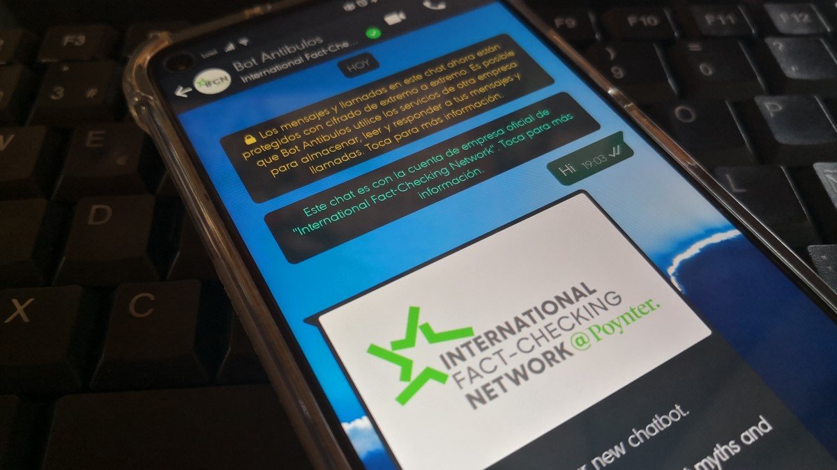 Ya puedes verificar bulos en WhatsApp con este nuevo bot