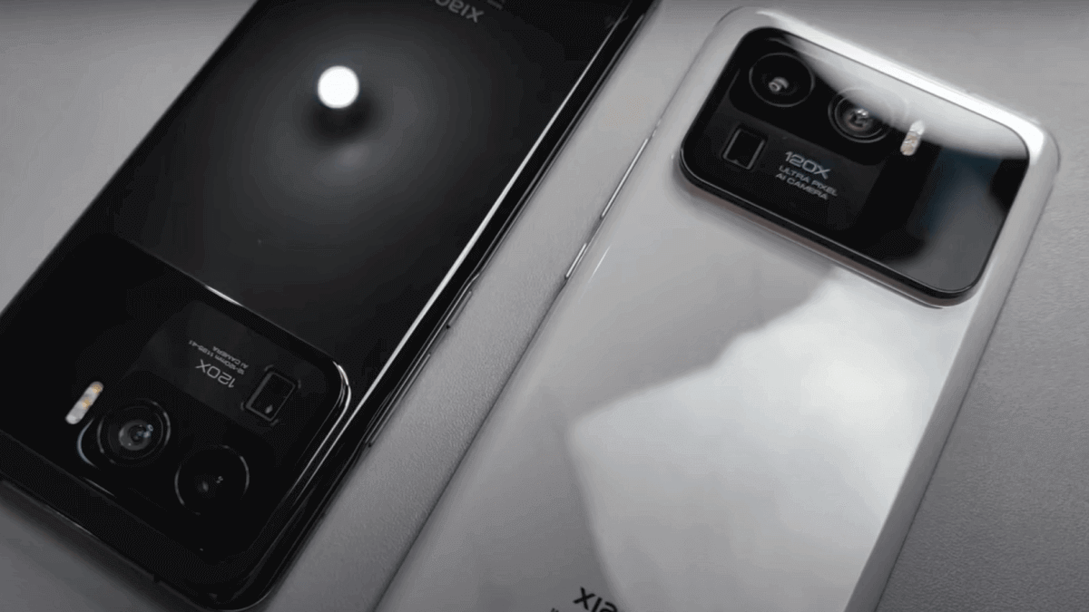 Xiaomi Mi 11 Ultra filtrado con dos pantallas