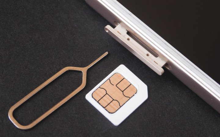 Imagen - iPhone 15 Pro no tendrá ranura para tarjeta SIM