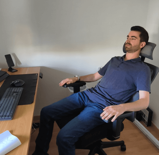 Imagen - Silla BS14 y mesa E7 Plus de FlexiSpot: comodidad y tecnología pueden ir de la mano
