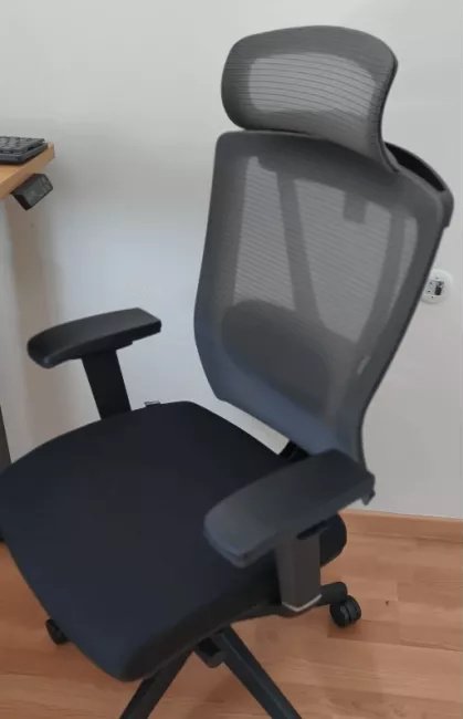 Imagen - Silla BS14 y mesa E7 Plus de FlexiSpot: comodidad y tecnología pueden ir de la mano