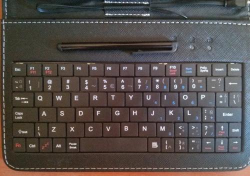 Imagen - Review: Funda de cuero con teclado español para tablet de 7&quot;