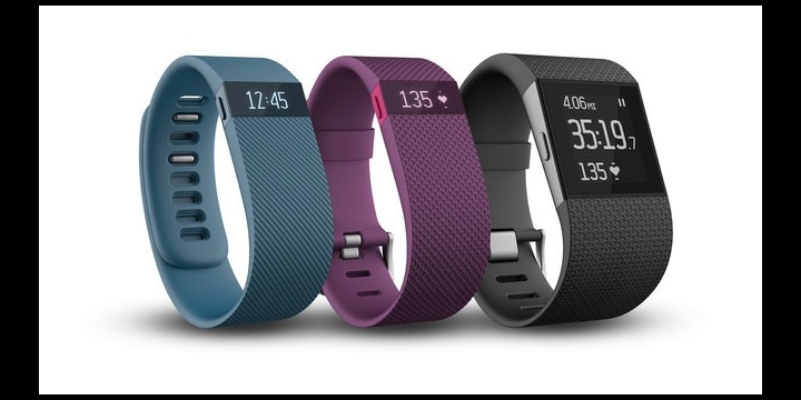 Fitbit presenta el smartwatch Surge y las pulseras Charge