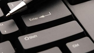 ¿Qué es la tecla Shift y para qué sirve?