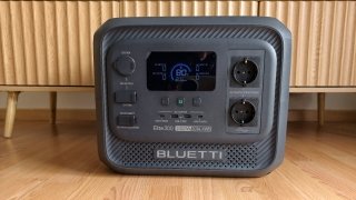 Review: Bluetti Elite 300, la estación de energía ideal para camping o contra los apagones