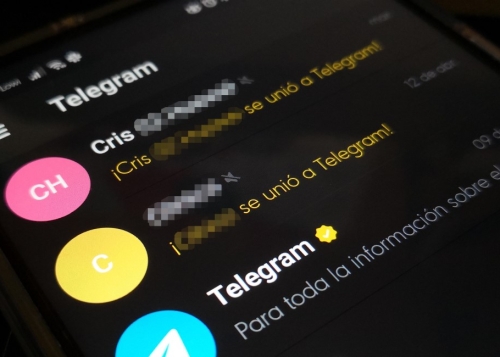 Cómo eliminar las notificaciones "Un contacto se unió a Telegram"