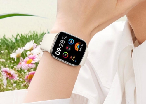 Redmi Watch 3 es el nuevo smartwatch barato de Xiaomi que poco tiene que envidiar al Apple Watch
