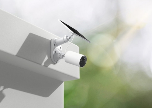 Protege tu casa en verano con la nueva cámara de vigilancia Tapo con panel solar, IA y visión nocturna a color