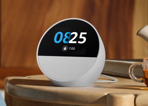 Echo Spot: así es el nuevo y curioso despertador inteligente de Amazon