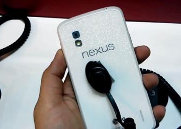 Nuevas imágenes y video del Nexus 4 Blanco