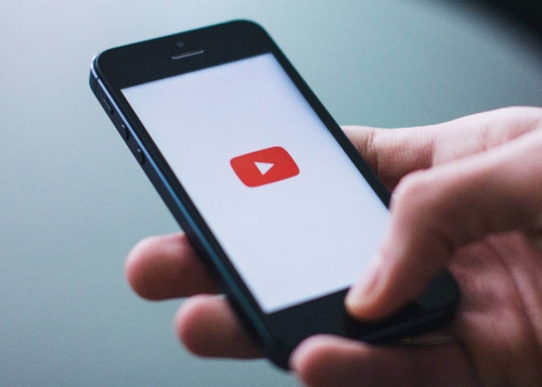 ¿Pagan por subir vídeos a YouTube?
