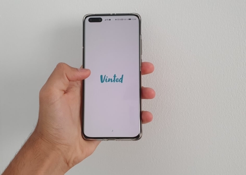 Así funciona el famoso Vinted para vender y comprar moda