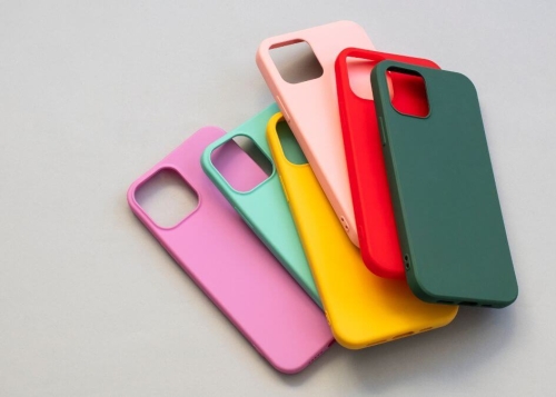 Con estos trucos dejarás como nueva y limpia tu funda del móvil