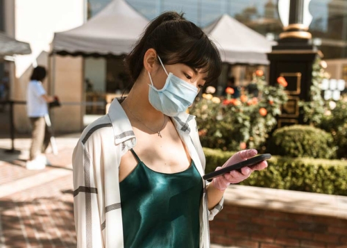 ¡Por fin! iOS 15.4 permitirá desbloquear el iPhone incluso con mascarilla
