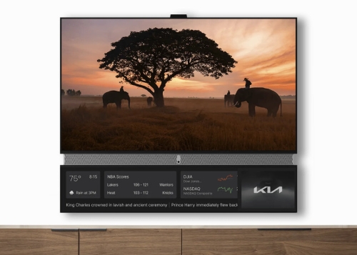 Este fabricante da gratis televisores 4K de 55": a cambio, traen una pantalla secundaria llena de anuncios