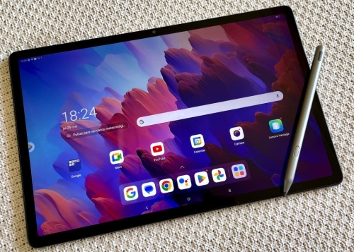 Review: Lenovo Tab P12, una tablet versátil con una pantalla 3K insuperable y stylus en su cubierta magnética