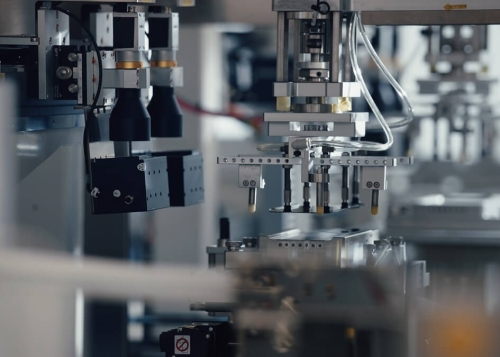 Así se fabrican los móviles de Honor: visitamos una línea de producción y su laboratorio