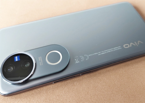 Review: Vivo V50 5G, la mejor fotografía de su gama